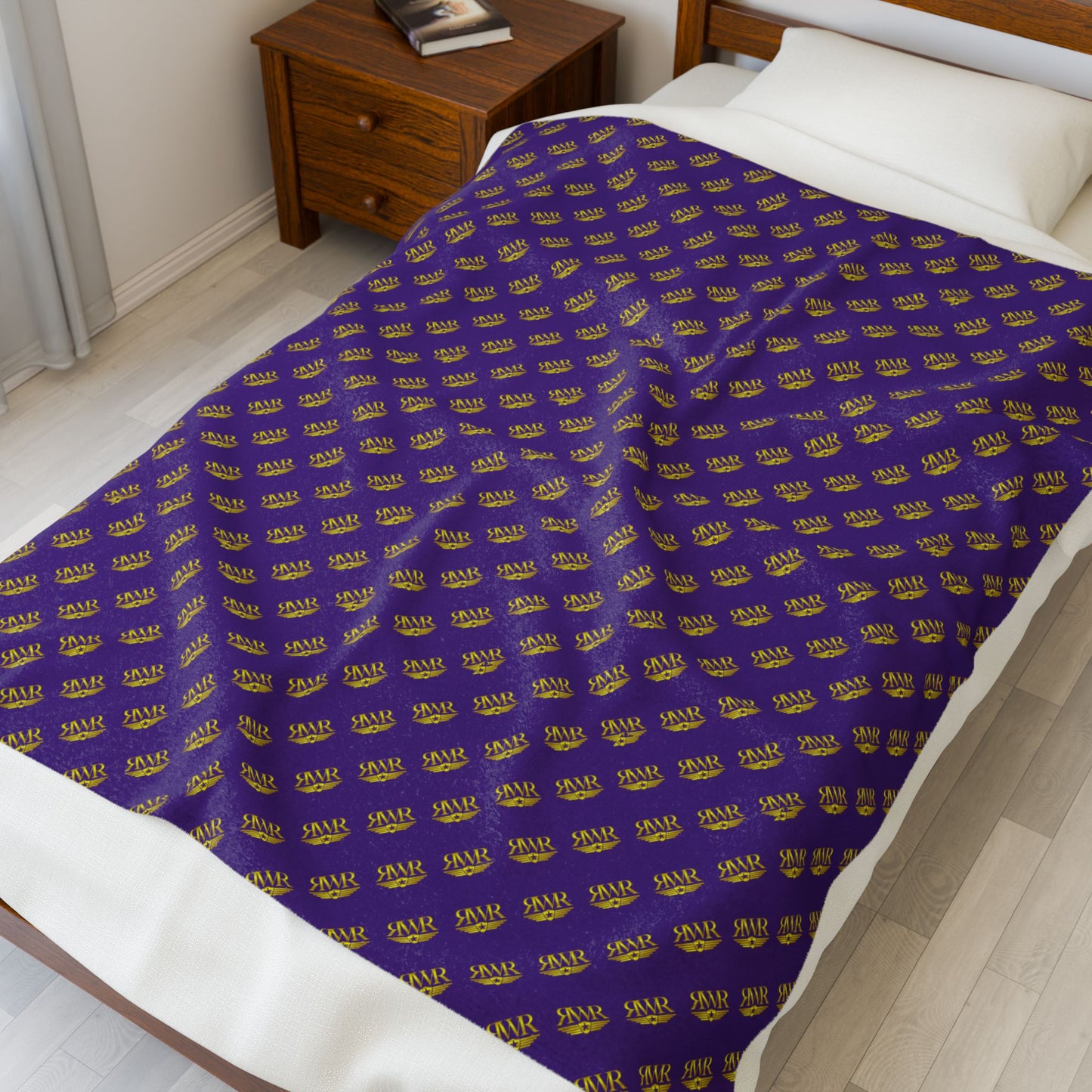 RWR Velveteen Plush Blanket